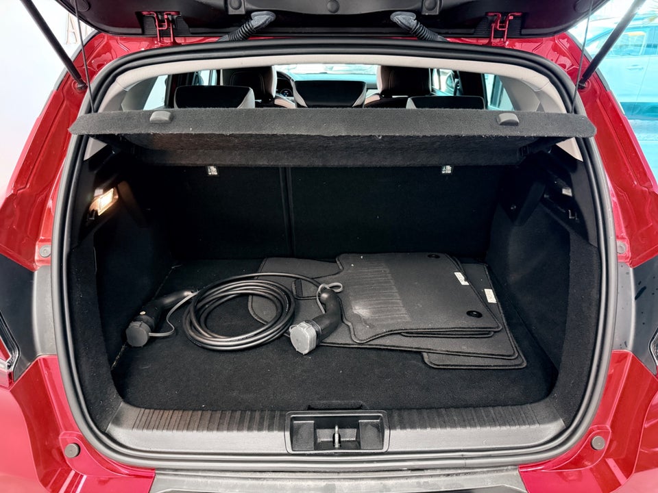 Renault Captur 1,6 E-Tech Intens 5d