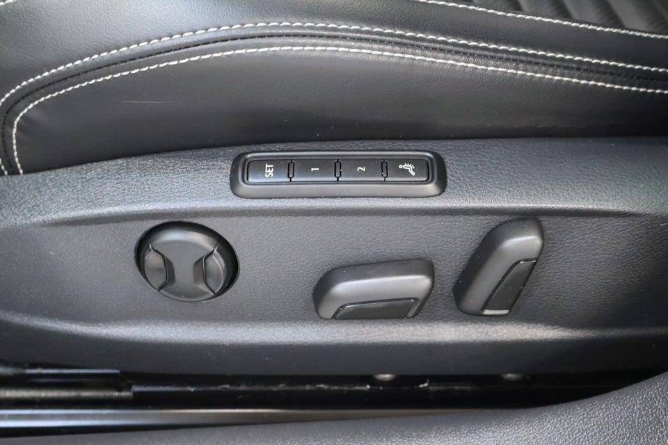 VW Passat 2,0 TDi 190 Elegance+ Variant DSG 5d