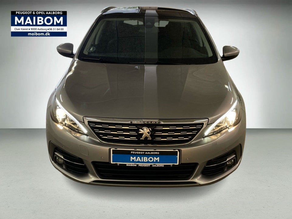 Peugeot 308 1,6 BlueHDi 120 Selection Sky SW 5d