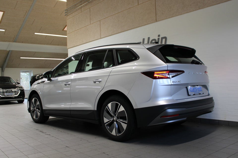 Skoda Enyaq 60 iV Loft 5d