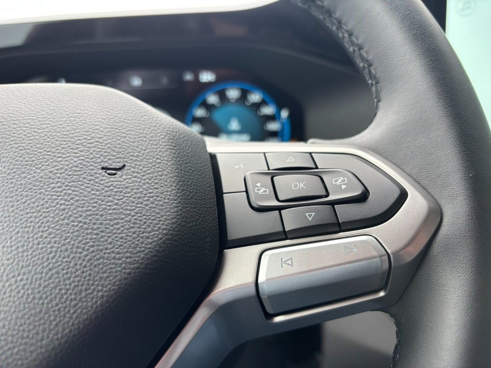 VW Transporter 2,0 TDi 170 Comfort Kassevogn aut. LWB