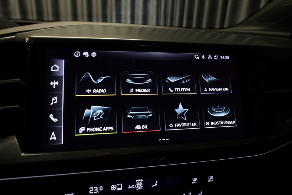 Audi Q4 e-tron 40 S-line 5d