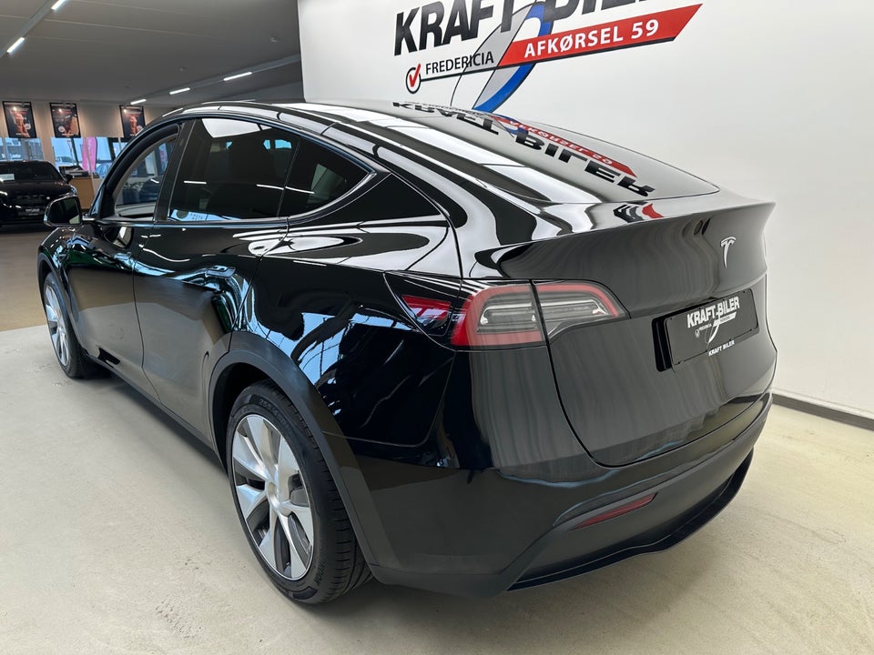 Tesla Model Y RWD 5d