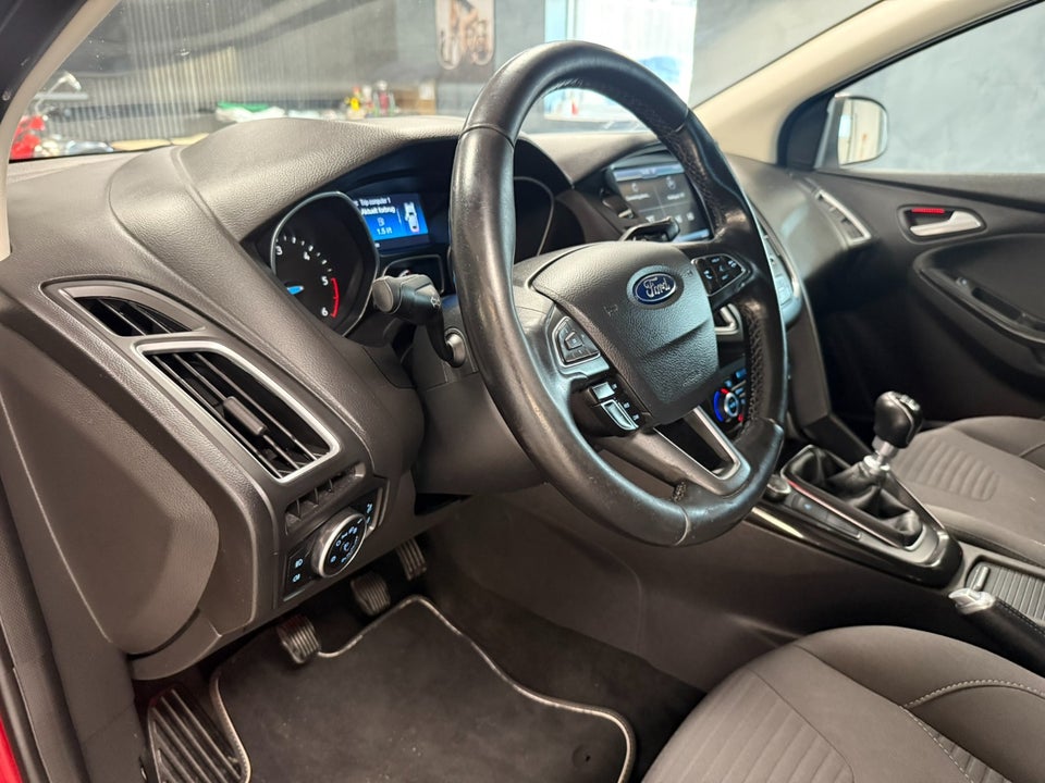 Ford Focus 1,5 TDCi 105 Titanium ECO 5d