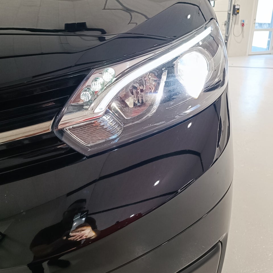 Toyota ProAce 2,0 D 177 Medium Comfort Master aut. 6d