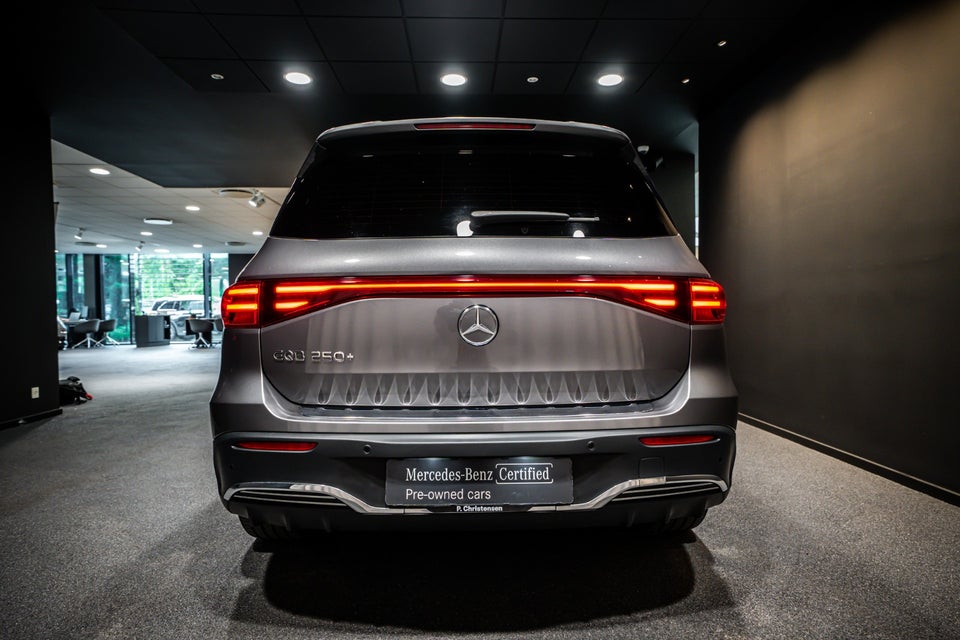 Mercedes EQB250+ AMG Advance 5d