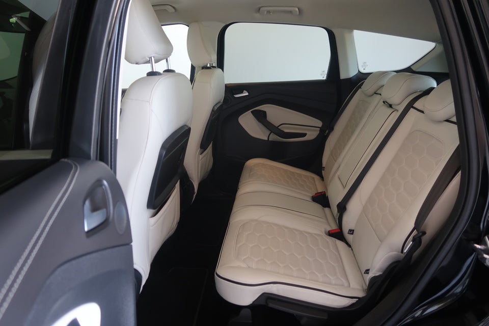 Ford Kuga 2,0 TDCi 180 Vignale aut. AWD 5d
