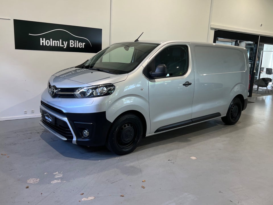 Toyota ProAce 1,6 D 115 Medium Comfort 5d