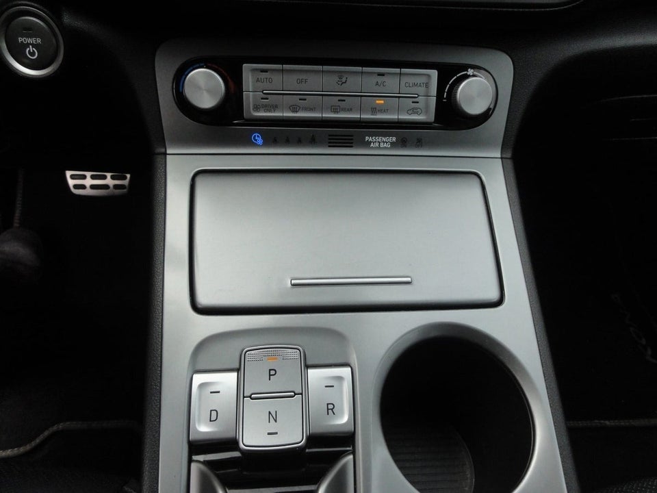 Hyundai Kona 64 EV Premium 5d