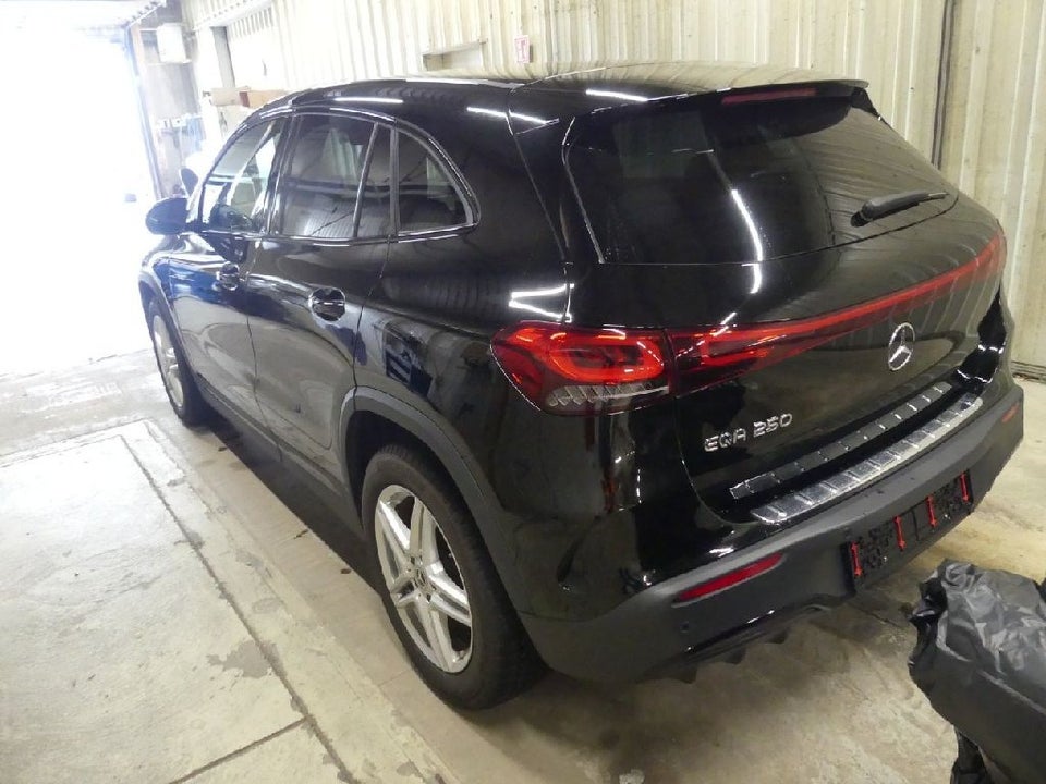 Mercedes EQA250 AMG Line 5d