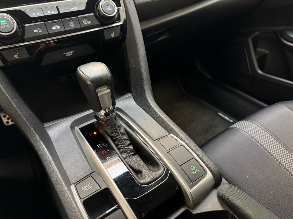 Honda Civic 1,5 VTEC Turbo Elegance CVT 4d