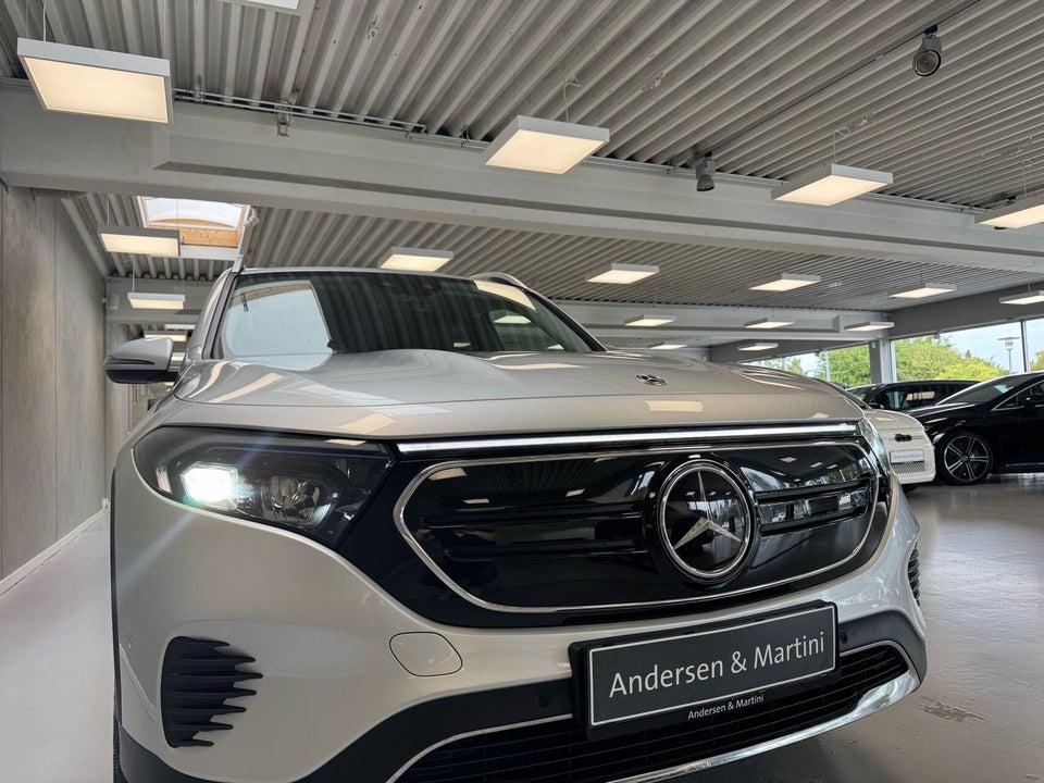 Mercedes EQB250 Progressive 5d