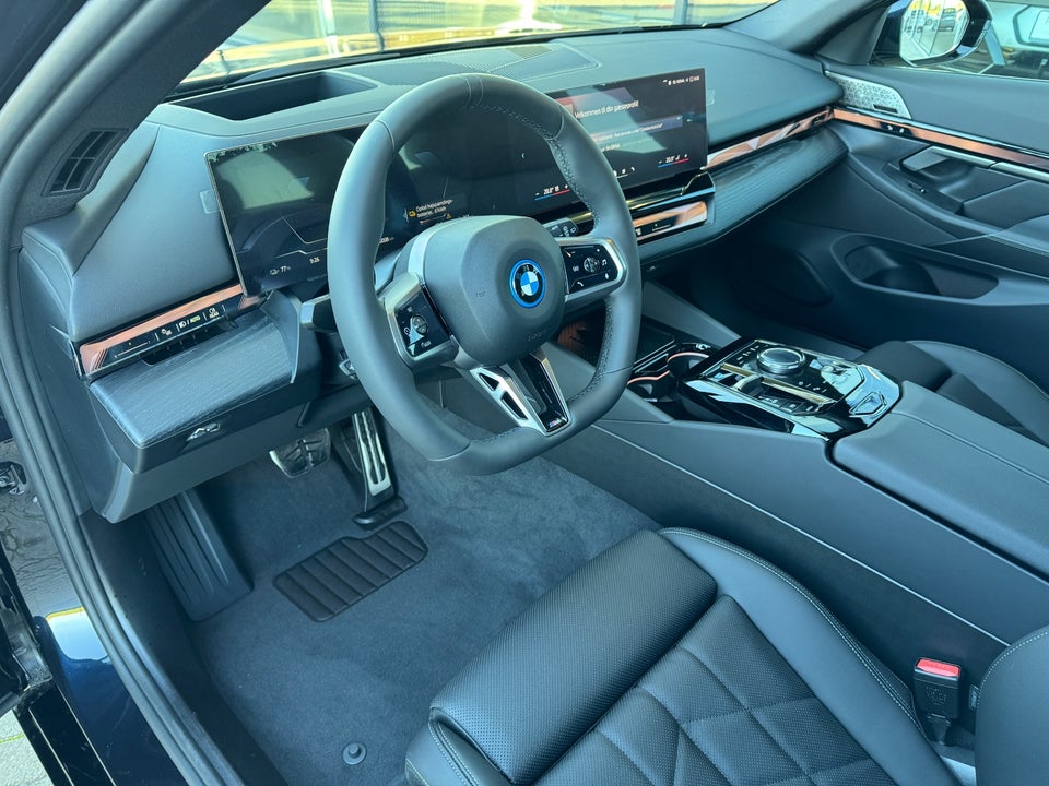 BMW i5 eDrive40 Touring M-Sport 5d