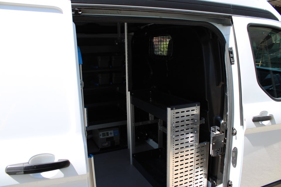 Ford Transit Custom 300 L2 2,0 TDCi 130 Trend