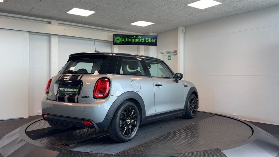 MINI Cooper SE Edition Premium 3d