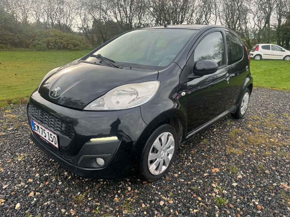 Peugeot 107 1,0 Active 5d
