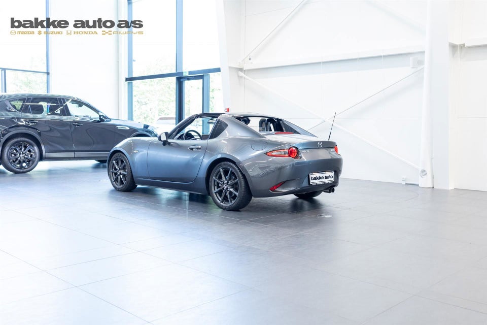 Mazda MX-5 1,5 SkyActiv-G 131 RF 2d