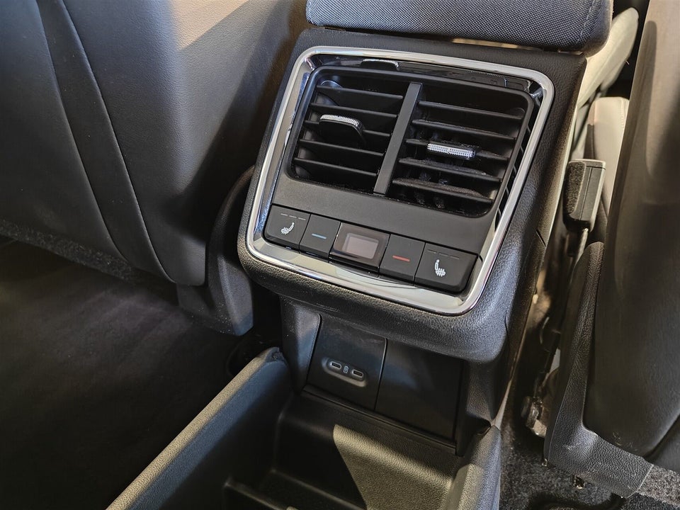 Skoda Enyaq 80 iV Loft 5d