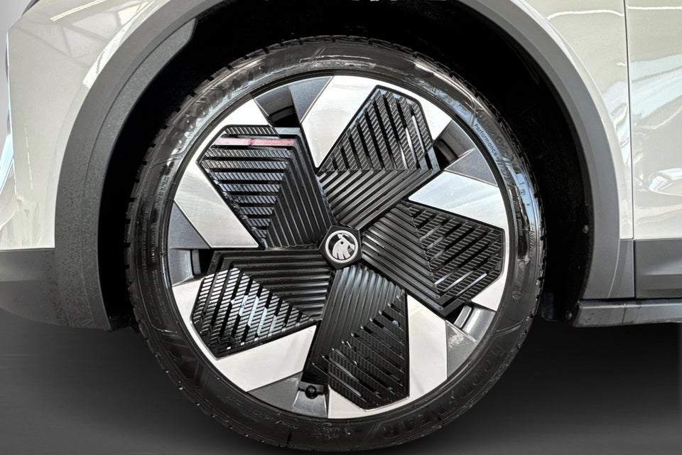 Skoda Elroq 85 iV First Edition 5d