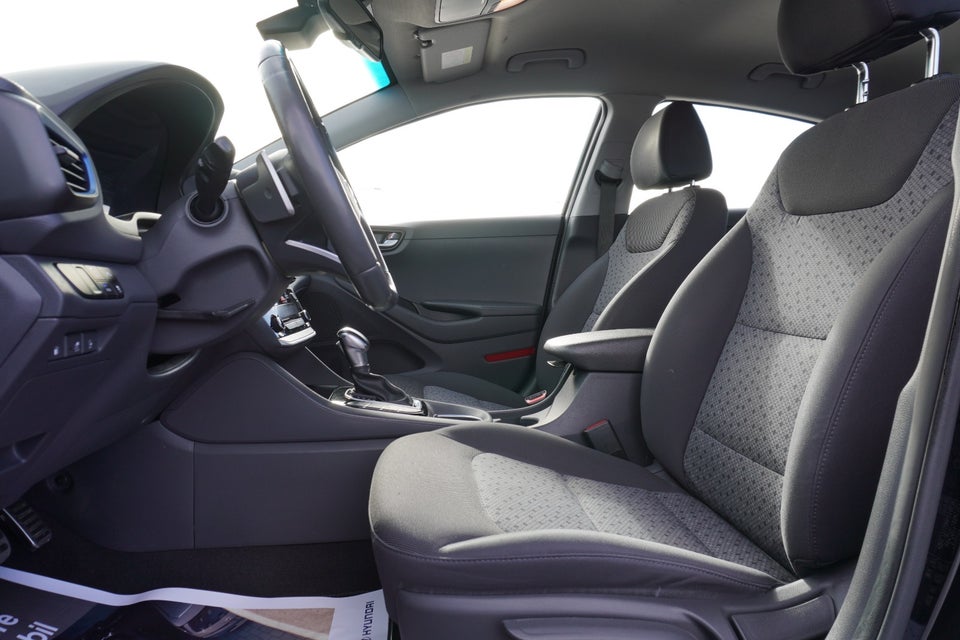 Hyundai Ioniq 1,6 HEV Premium DCT 5d