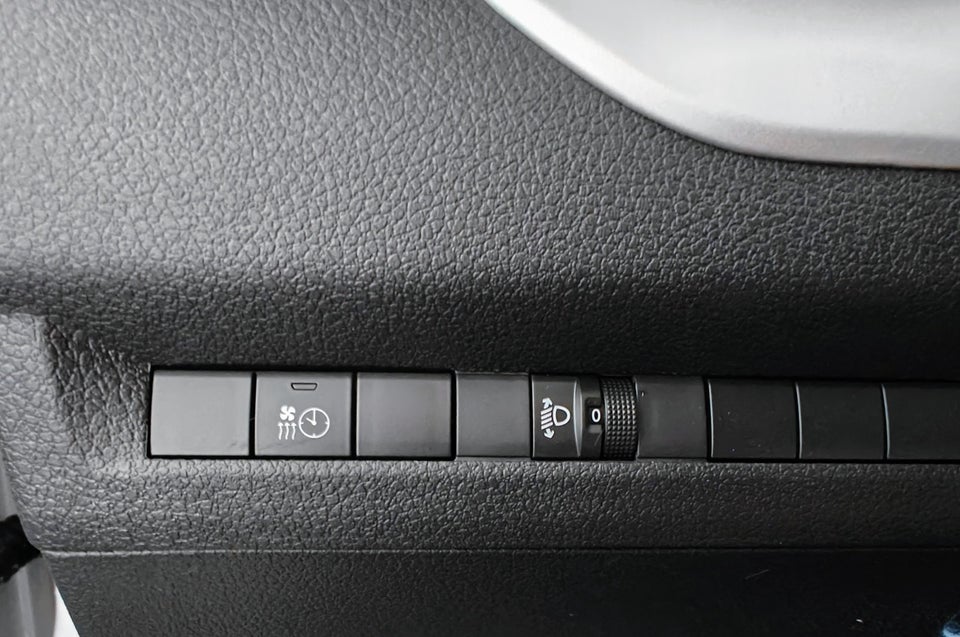 Peugeot Expert 2,0 BlueHDi 144 L3 Premium Van