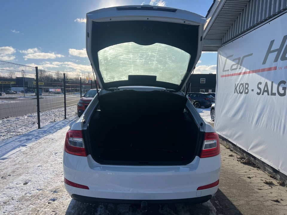 Skoda Octavia 1,0 TSi 115 Ambition DSG 5d