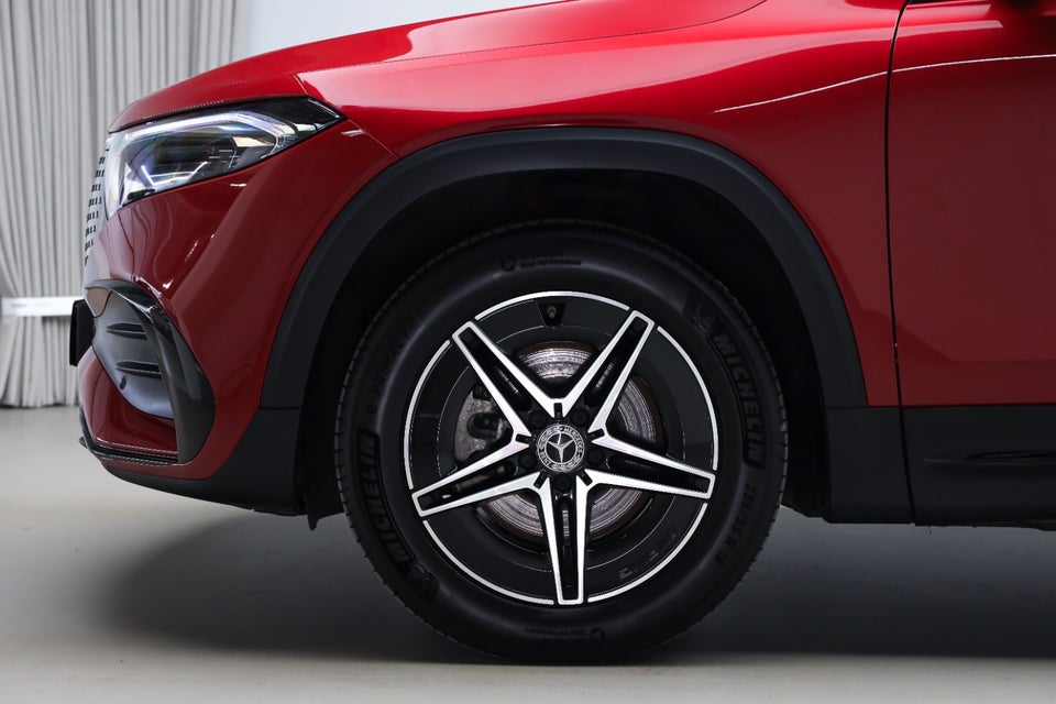 Mercedes EQB250+ AMG Premium 5d