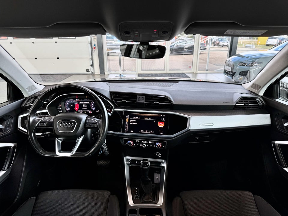 Audi Q3 35 TFSi Advanced S-tr. 5d