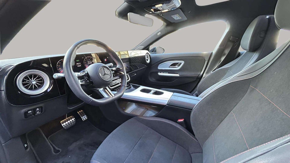 Mercedes CLA250+ electric AMG Advance Plus Shooting Brake 5d