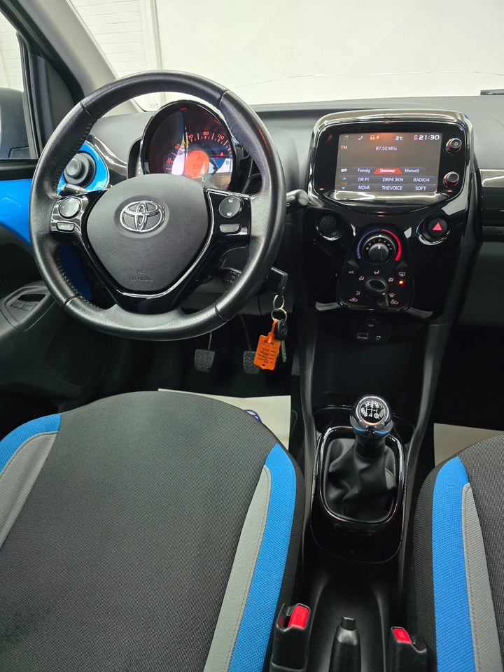 Toyota Aygo 1,0 VVT-i x-cite 5d