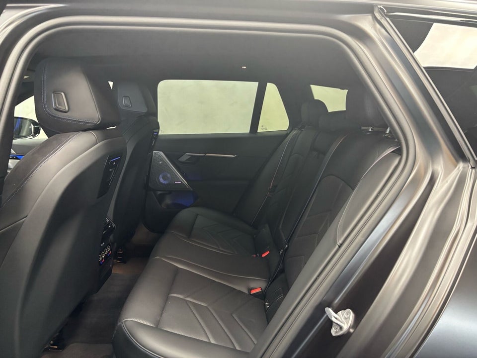 BMW i5 eDrive40 Touring M-Sport Pro 5d