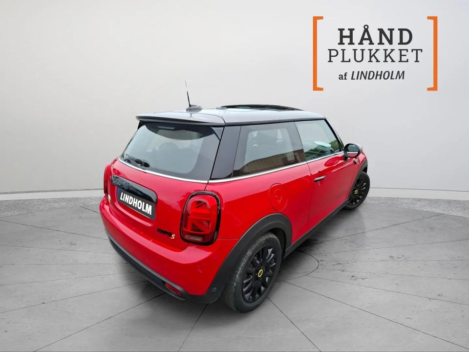 MINI Cooper SE Experience 3d