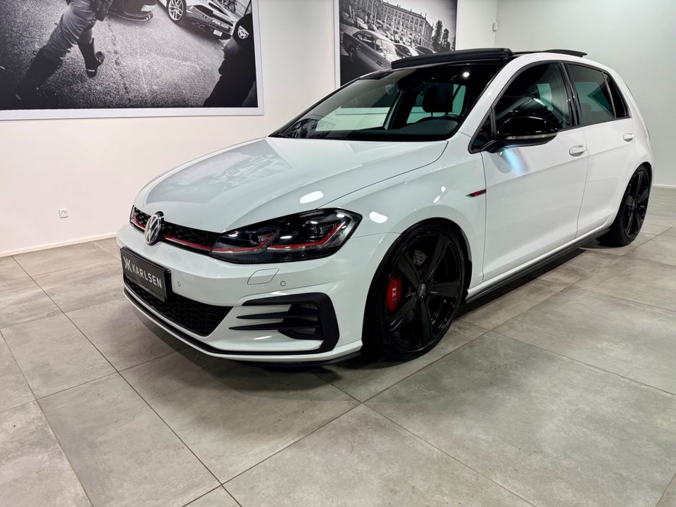 VW Golf VII 2,0 GTi Performance DSG 5d