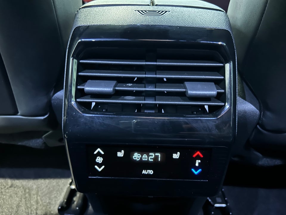 Peugeot e-5008 77 GT 7prs 5d