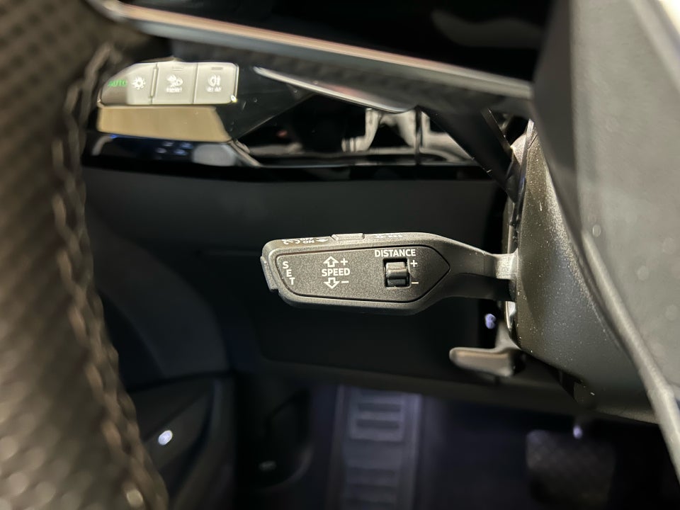 Audi e-tron S quattro 5d