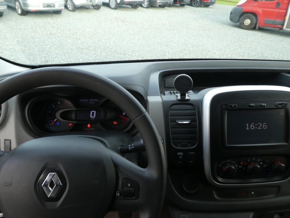 Renault Trafic T29 1,6 dCi 120 L2H1