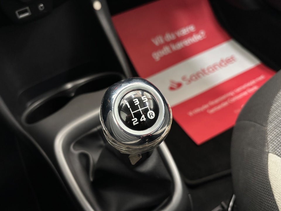 Toyota Aygo 1,0 VVT-i x-press 5d
