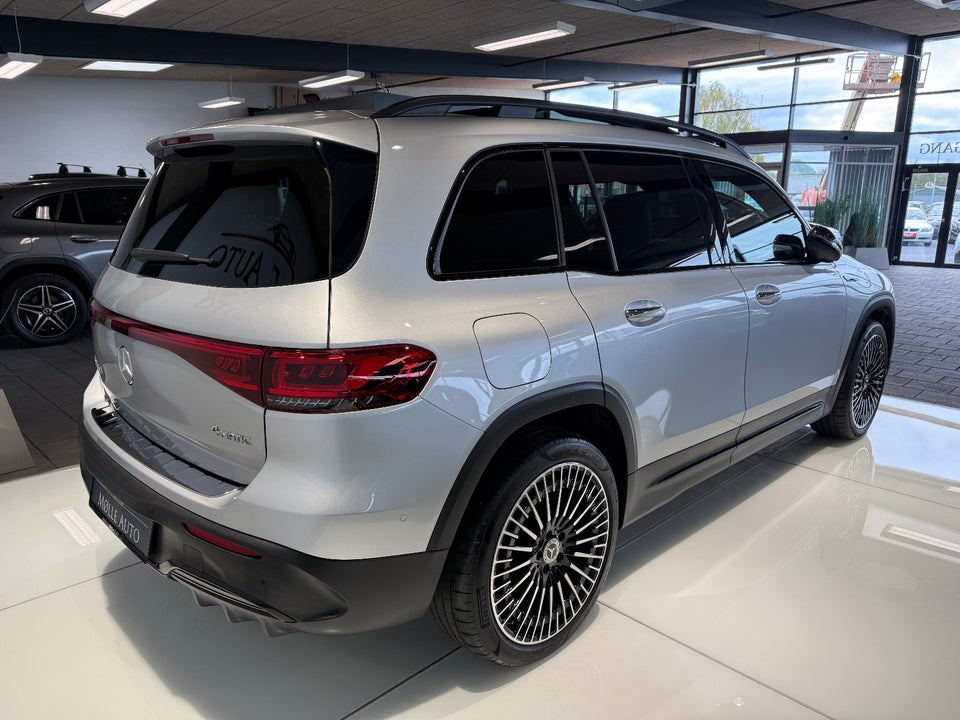 Mercedes EQB300 AMG Line 4Matic 5d