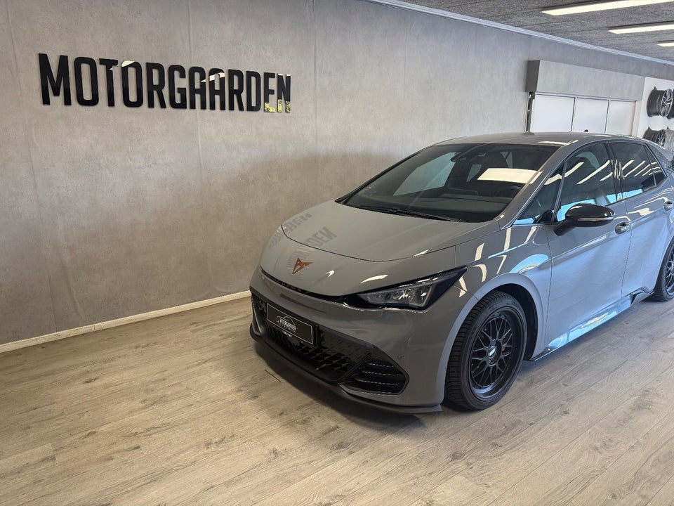 Cupra Born 58 Dinamica Pack High 5d