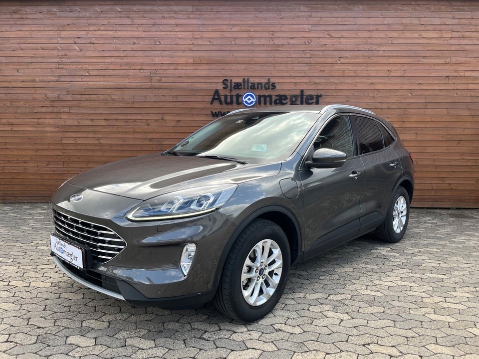 Ford Kuga 2,5 PHEV Titanium CVT 5d