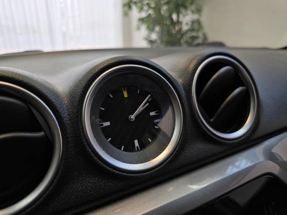 Suzuki Vitara 1,6 DDiS Active 5d