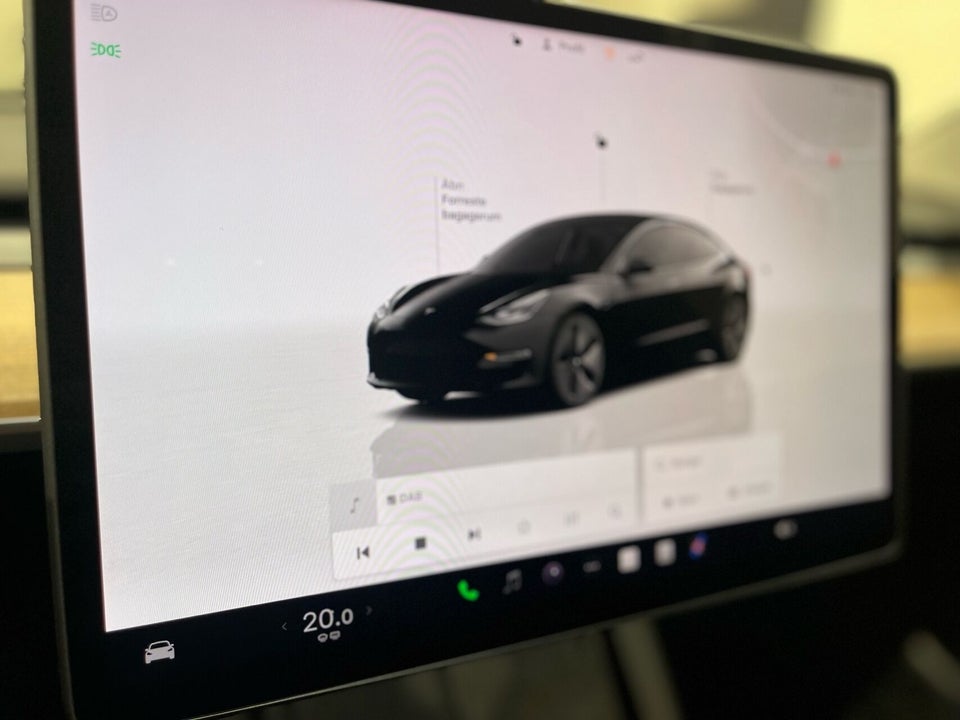 Tesla Model 3 Long Range AWD 4d