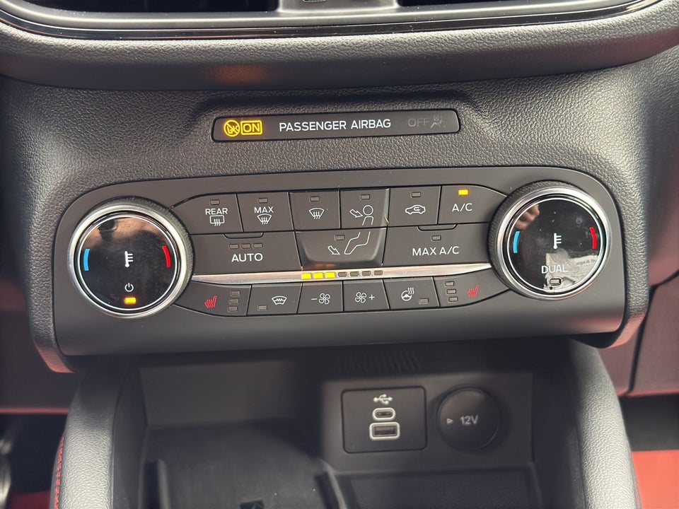 Ford Kuga 2,5 PHEV ST-Line X CVT 5d