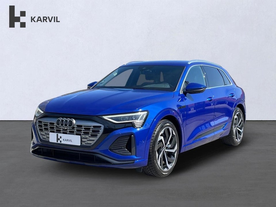 Audi Q8 e-tron 55 S-line quattro 5d