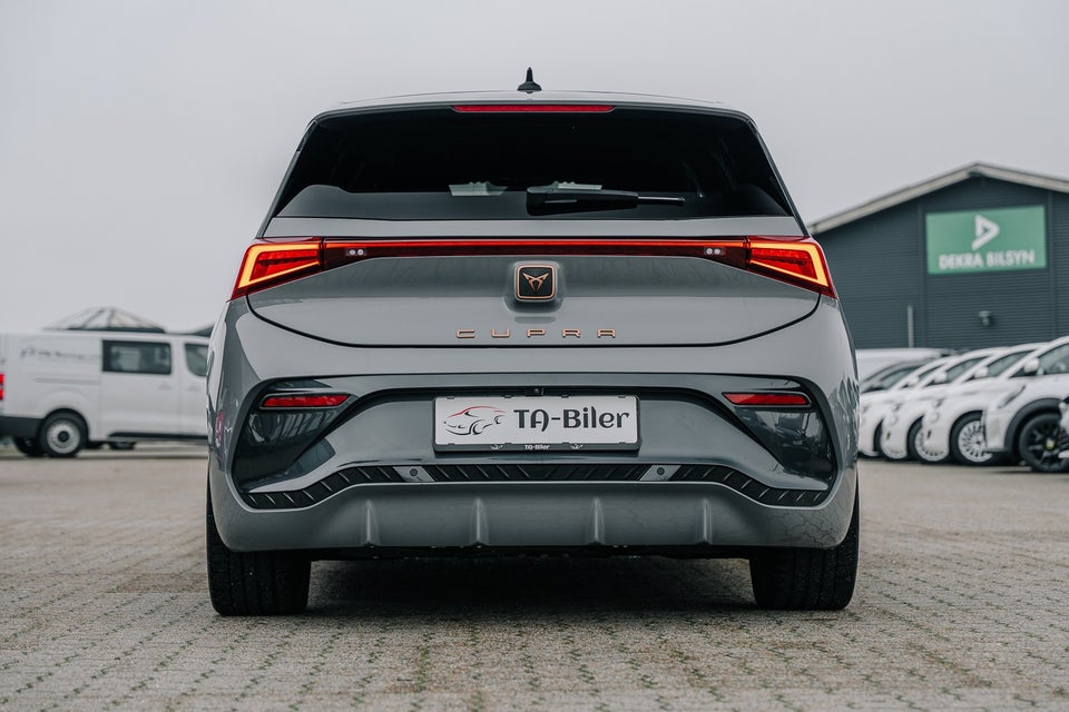 Cupra Born 77 e-Boost 5d