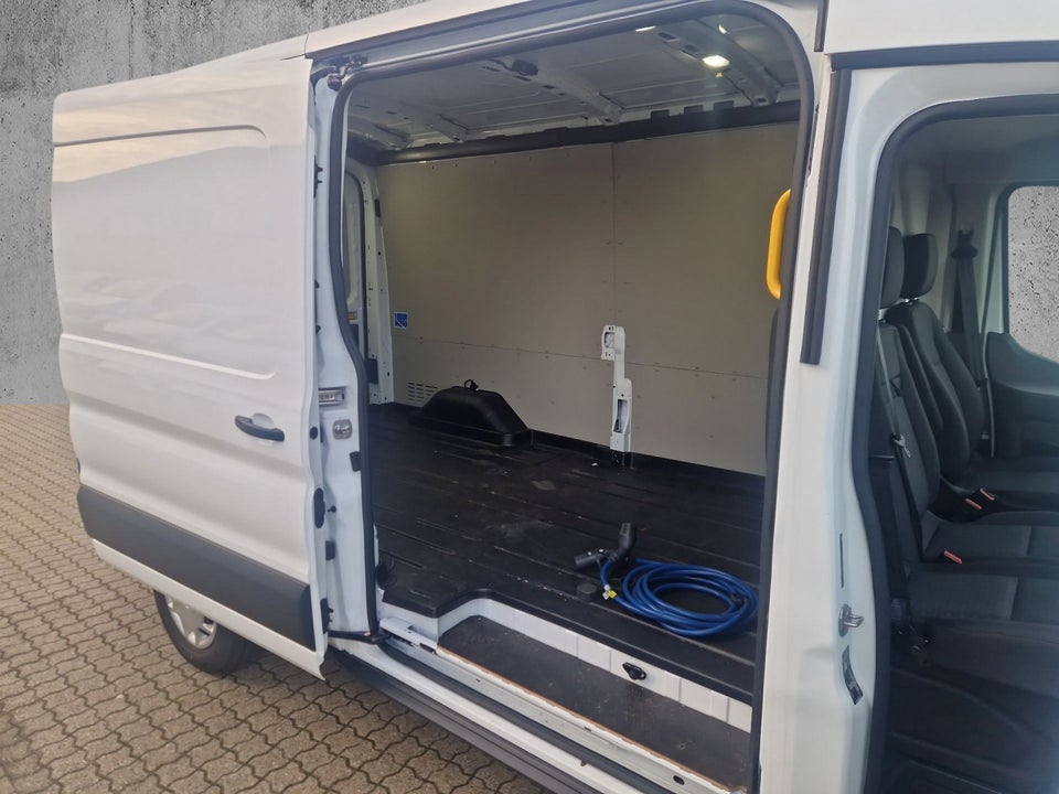 Ford E-Transit 350 L3 Van 68 Trend H2 RWD