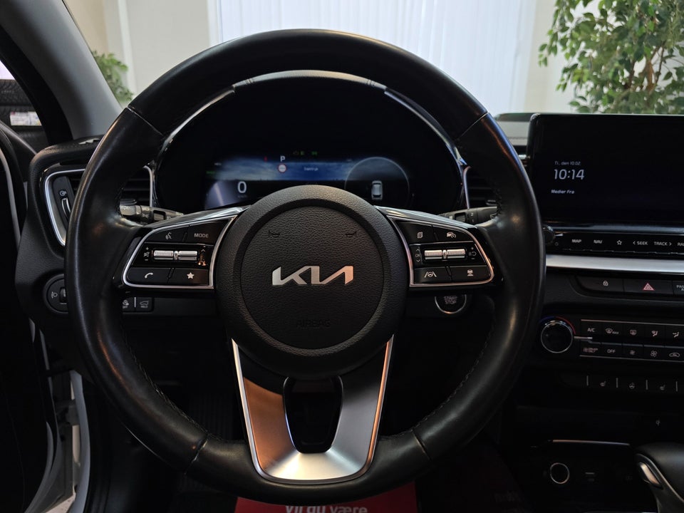 Kia Ceed 1,6 PHEV Upgrade SW DCT 5d