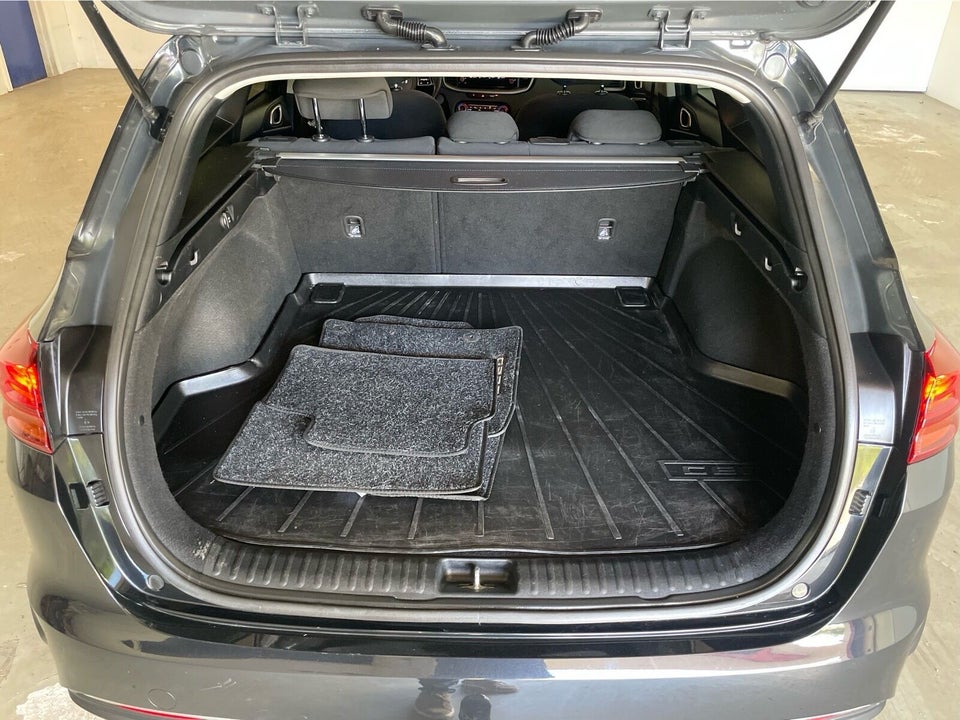 Kia Ceed 1,5 T-GDi Prestige SW DCT 5d