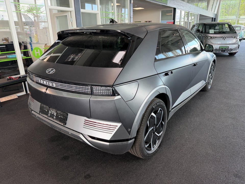 Hyundai Ioniq 5 77 Uniq 5d