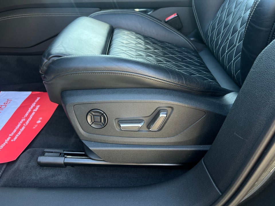 Audi e-tron 55 S-line Sportback quattro 5d